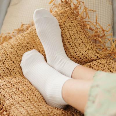 Κάλτσες και καλσόν – Κάλτσες