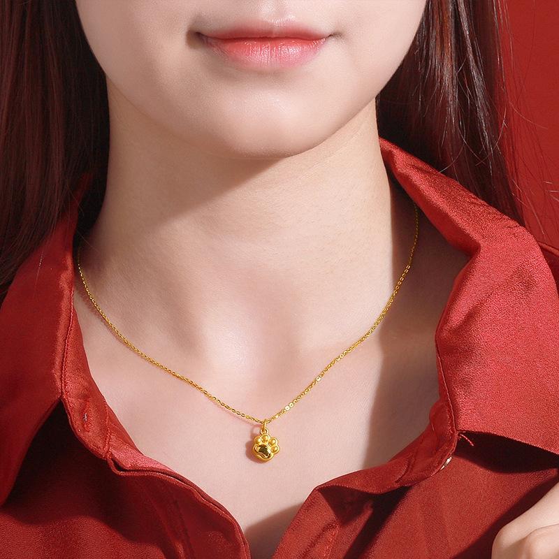 Vietnamese Sand Gold Kitten Paw Pendant Necklace, Gold-Plated Copper, Cute Cartoon Design for Girlfriend
