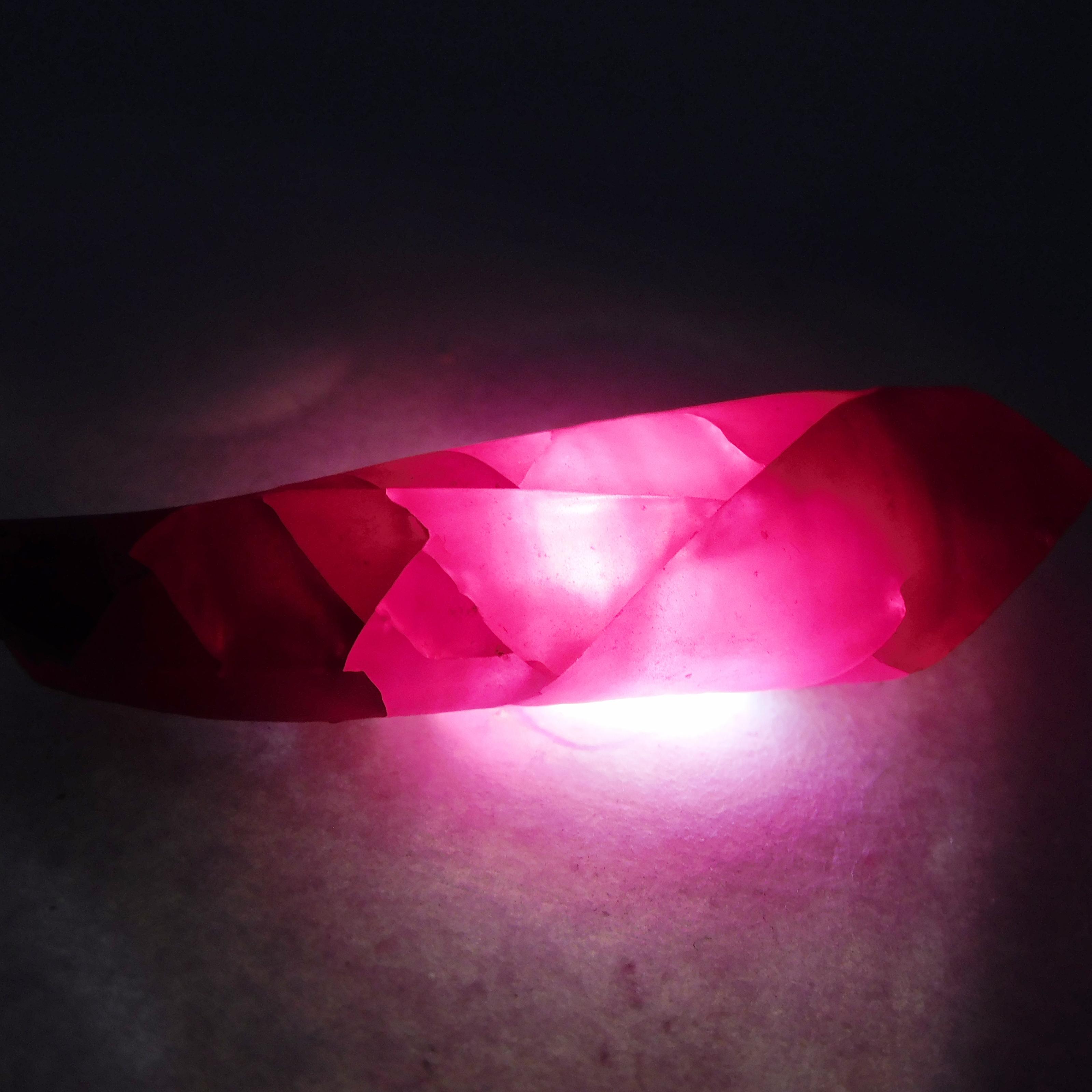

Red Rough Natural Ruby 55.35 Ct Uncut Raw Rough Rare CERTIFIED Loose Gemstone M-302-Ra 43.3 mm approx червоний