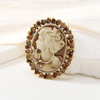 Retro Beauty Avatar Queen High-end Brooch