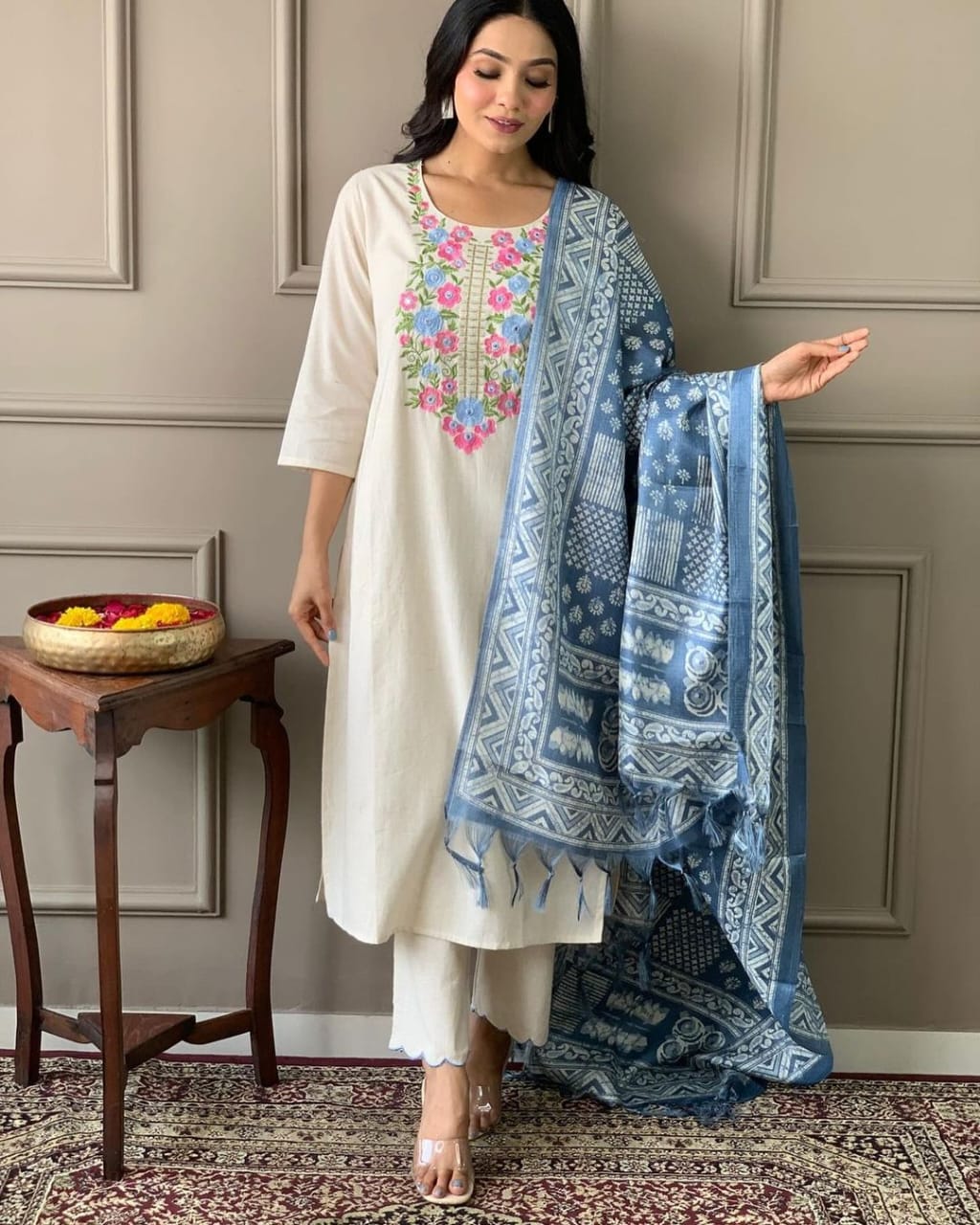 Sieviešu Bolivudas Indijas Pakistānas Salwar Kameez