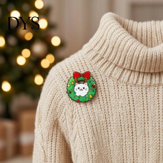 Kitten Decorative Pin Christmas Cartoon Cat Enamel Brooch, Badge for Animal Shape Men Women, Sweater Cardigan Coat Dress Jewelry Accessories Brooches