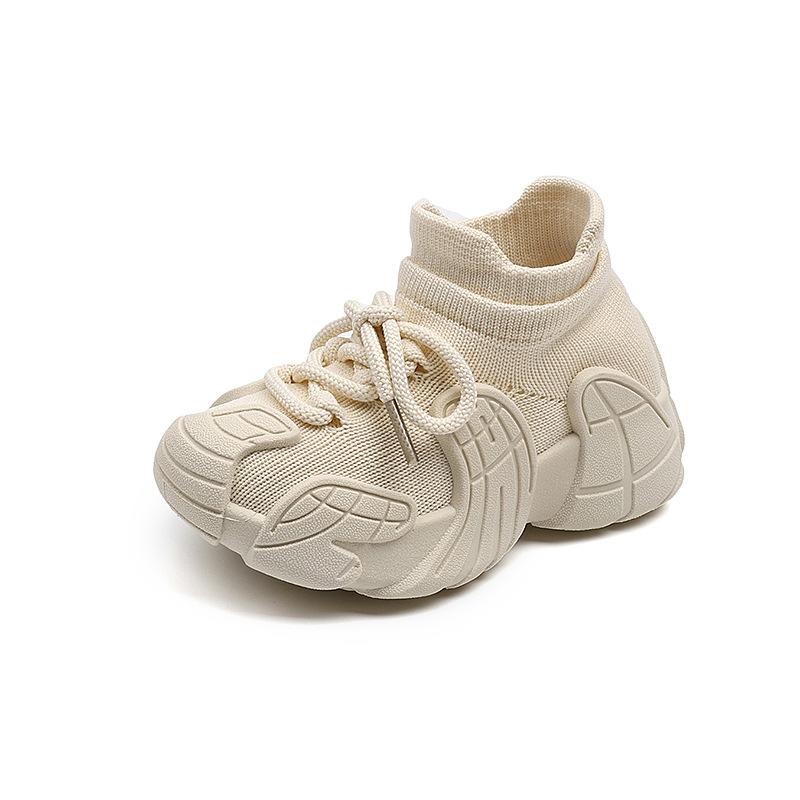 Spring and Autumn Style Boys and Girls Breathable Mesh Comfortable Soft Sole Sports Shoes