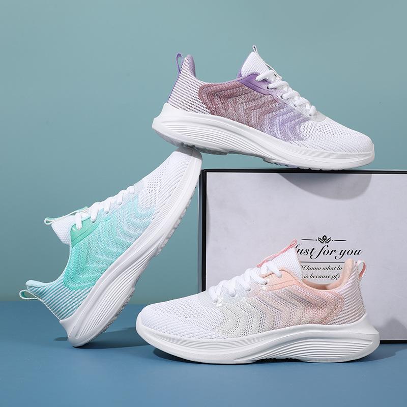 Sneakers women's 2025 spring and summer new breathable fly-woven mesh casual running shoes women's non-slip and wear-resistant walking shoes