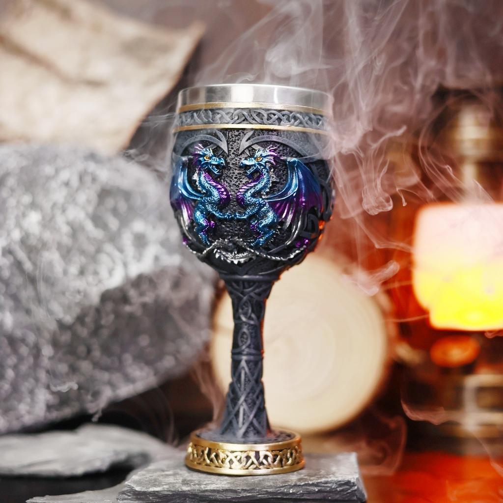 Western Retro Dragon Totem Resin Stainless Steel Wine Glass Personalized Niche High-value Cocktail Cup Goblet Three-dimensional