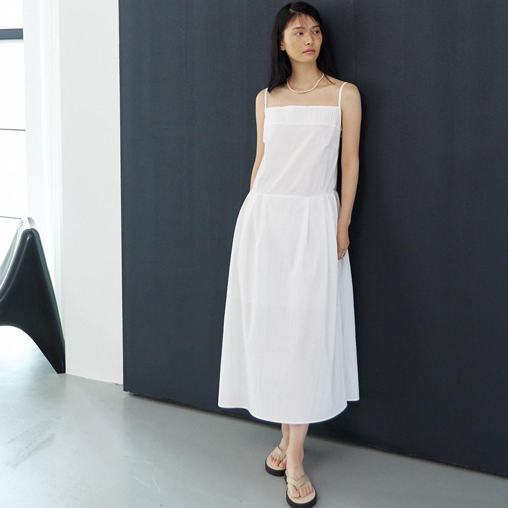 Nowood Pintuck Flare Dress (Ivory)