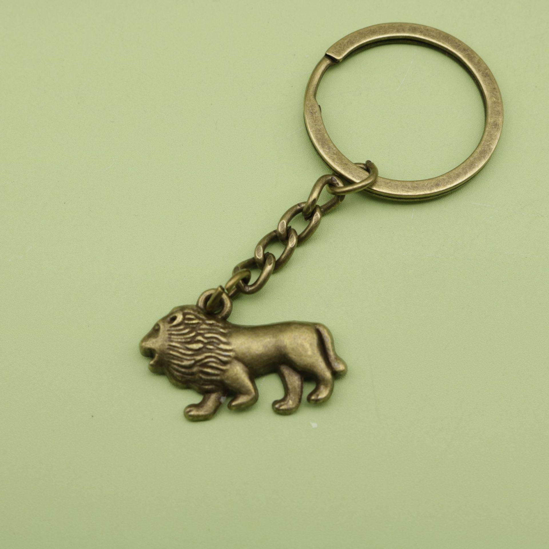 Simple Lion Keychain Pendant - Hot Selling Foreign Trade Jewelry