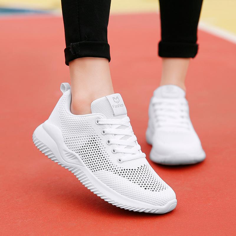 Sommer leichte Netzschuhe weiche Sohle hohl Single-Mesh flacher Absatz Netz atmungsaktiv lässige Laufschuhe