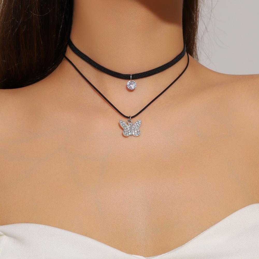 Halloween dark spider choker necklace, gothic exaggerated collarbone chain holiday necklace collar