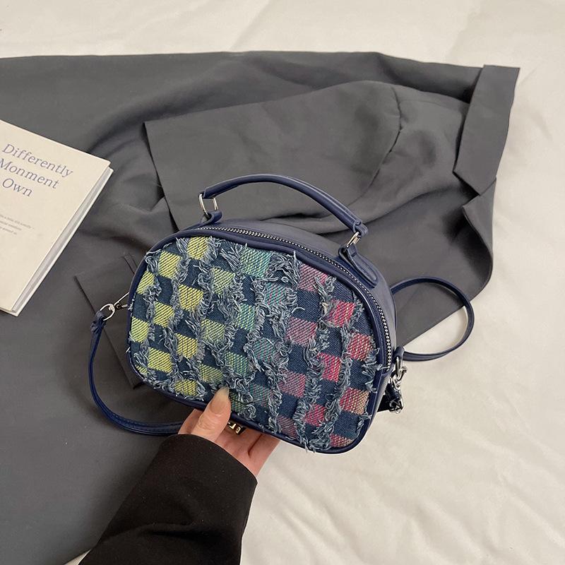 

Сумка с цветопередачей женская 2025 весна новая трендовая модная сумка-мессенджер маленькая круглая сумка универсальный зарубежный стиль нишевая наплечная сумка разноцветный