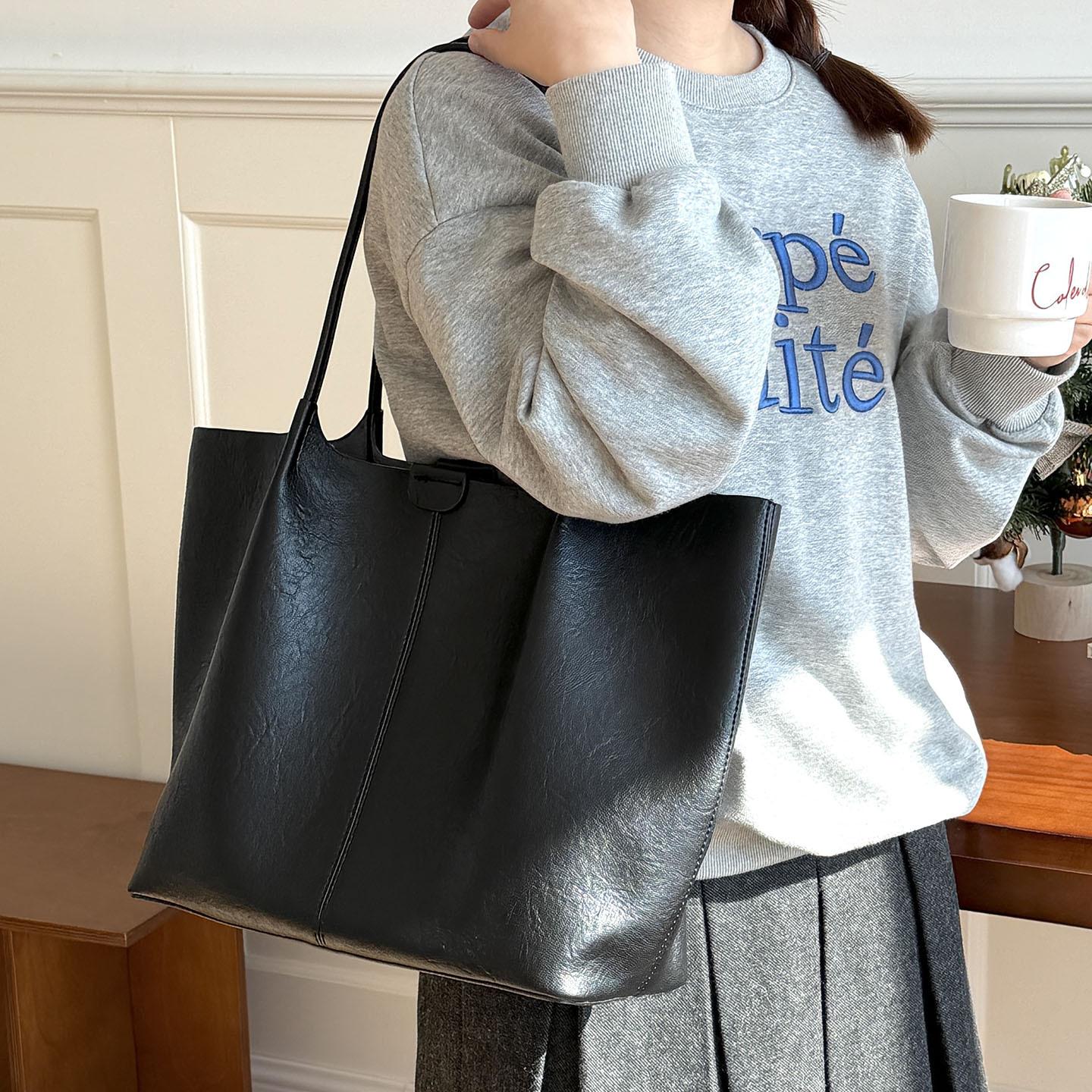 Large Capacity Bag for Women, New Soft Leather Shoulder and Armpit Bag, Retro Crossbody Bag, Mother Bag чёрный