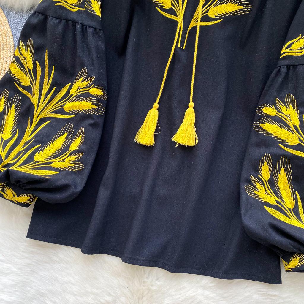 Fashion Blouse for Women Lantern Sleeve Loose Bandage Shirts Vintage Embroidery Spring Blouses Tops