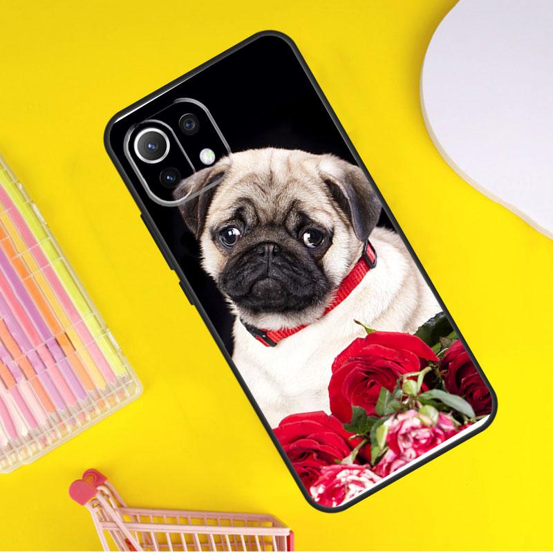 Mops sitzend mit Fliege Rosen Hülle für Xiaomi 14 13 Ultra 11T 12T 13T 14T Pro POCO X7 Pro X3 X5 F3 F5 F6 M6 X6 Pro Hülle