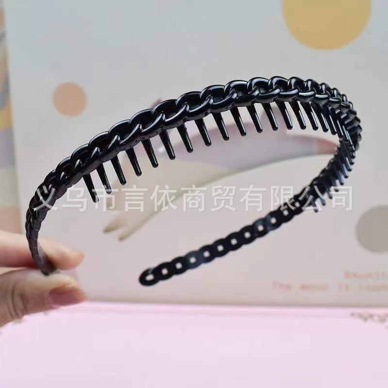 Simple Black Plastic Headband for Women, Versatile, Suitable for Washing Face, with Teeth To Press Hair, Non-slip Headband/hair Clip
