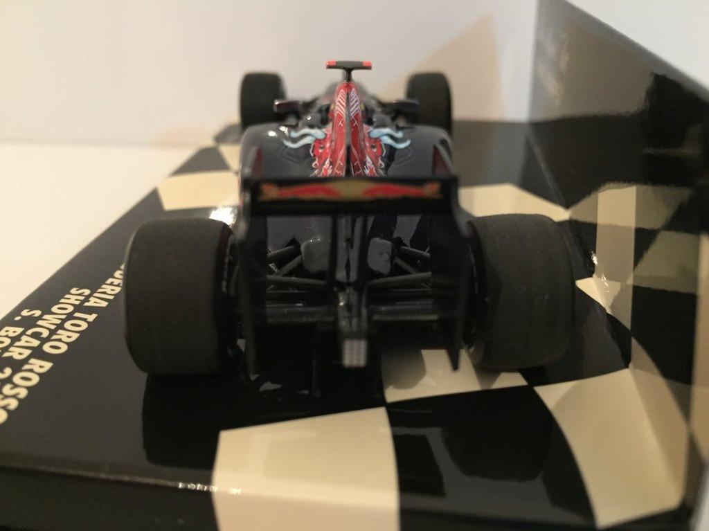 Scuderia Toro Rosso Show Car 2009 Bourdais [MINICHAMPS/Minichamps] 1/43 S.