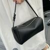 Small Pencil Bags Fashi Designer Women's Handbag Cylindrical Bag Luxury Minimalist Ladies Bag Retro European Style Zipper