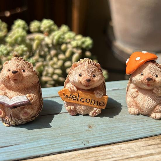 Resin Animal Garden Statue Cartoon Bunny Turtle Hedgehog Figurine for Fairy Garden Yard Lawn Indoor Outdoor Decor
