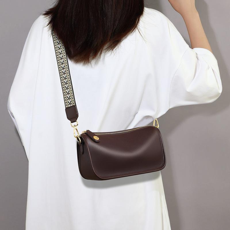 Crossbody bag women's autumn and winter new leather women's bag pillow bag high-end shoulder bag small bag luggage