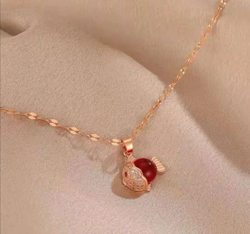 Lucky Little Red Fish Titanium Steel Necklace Little Goldfish Transit Clavicle Chain Does Not Fade Network