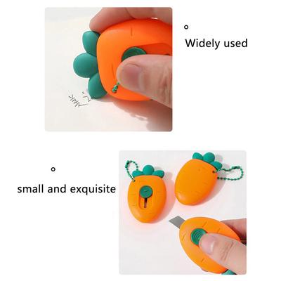 1/3 Stück Niedliches Tragbares Mini Avocado Erdbeere Karotte Kunst Universalmesser Express-Box Messer Papierschneider Bastelverpackungswerkzeuge