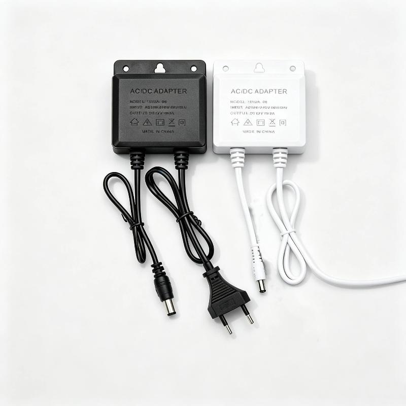 12V 2A AC/DC Netzteil Regensicheres Gehäuse Überspannungsschutz Für Outdoor-CCTV-Sicherheitskamerasysteme