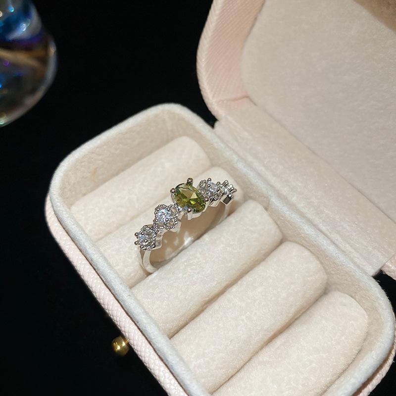 Retro diamond-set oval open ring women s light luxury high-end fashion ring niche design versatile temperament jewelry