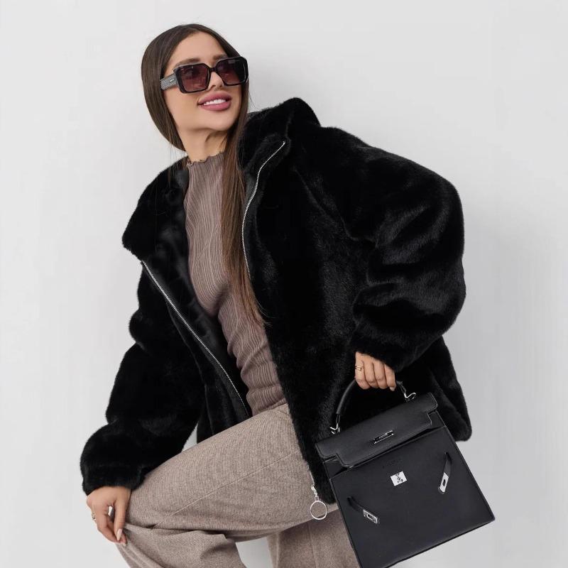 Women's Environmentally Friendly Plush Jacket Medium and Long Artificial Fur Thickened Thermal Hooded Imitation Mink Fur Coat