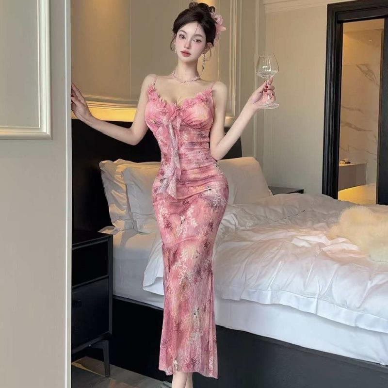 Elegant Slim-Fit V-Neck Mesh Print Camisole Dress