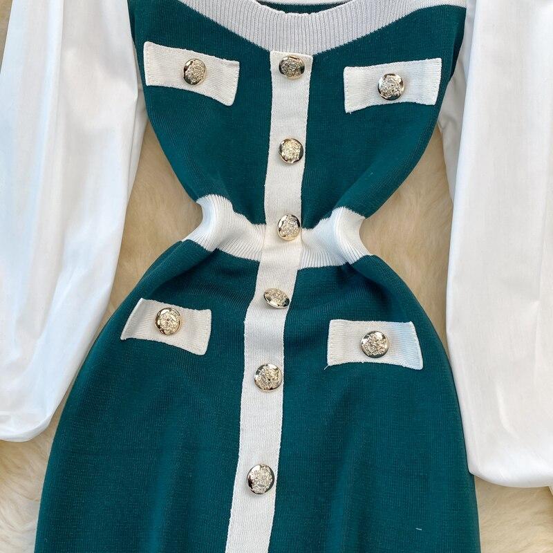 Retro Hepburn Style Waist Waist Square Collar Ladies Temperament Black and White Patchwork Buttock Knitted Dress