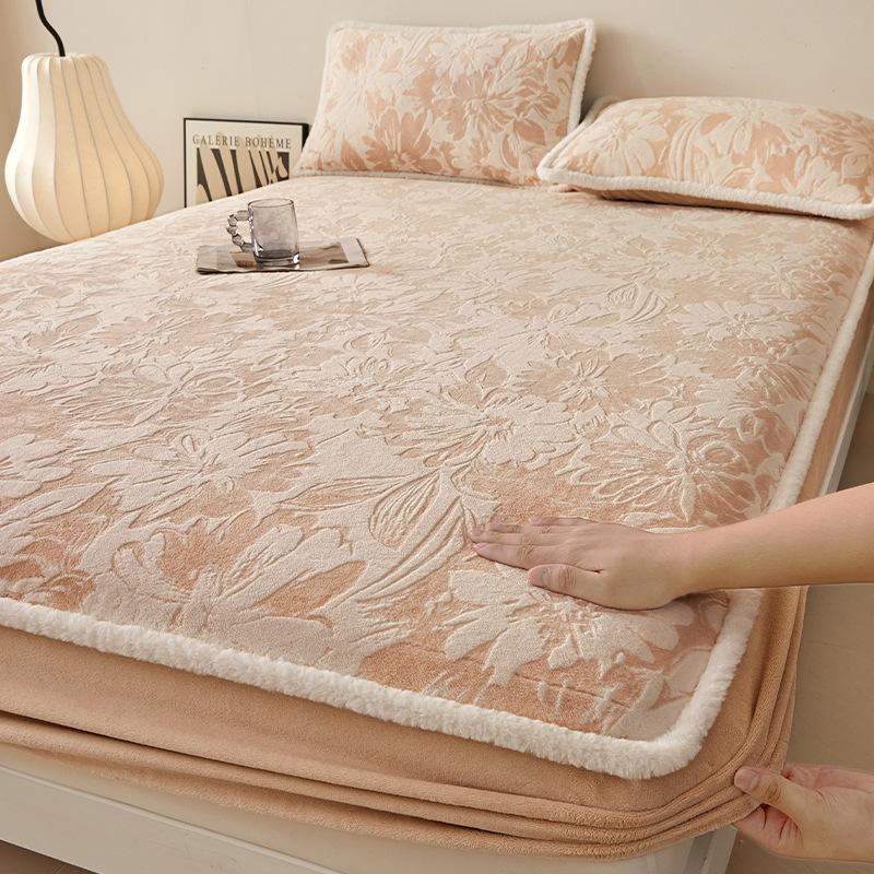 Thickened Milk Coral Fleece Mattress Cover Single Piece Fleece All-Inclusive Mattress Cover Mattress Cover Three-Piece Protective Cover