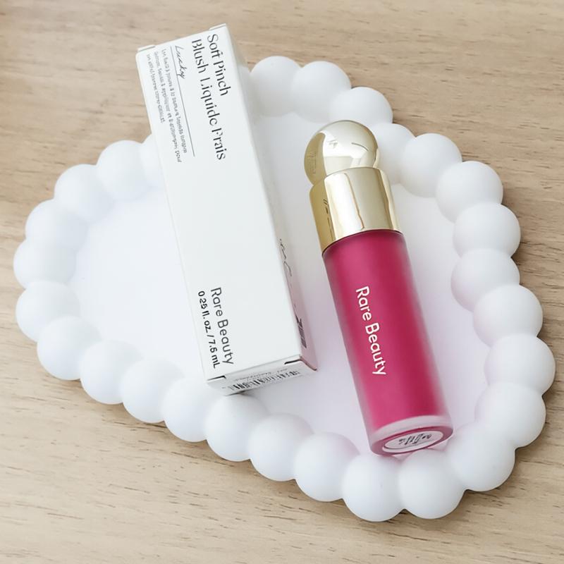 Rare Beauty Matte Touch Weightless Foundation Liquid Blendable Covers Flaws Dark Circles Freckles Acne Coverage Face Base Makeup