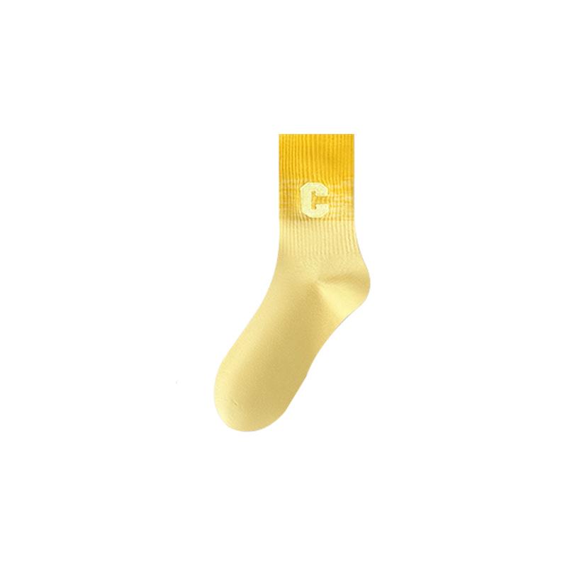 Women's Pure Cotton Mid-Calf Socks: Breathable, Sweat-Absorbing, Ideal for Running, Jump Rope, and Casual Sports. Perfect for Spring and Autumn.