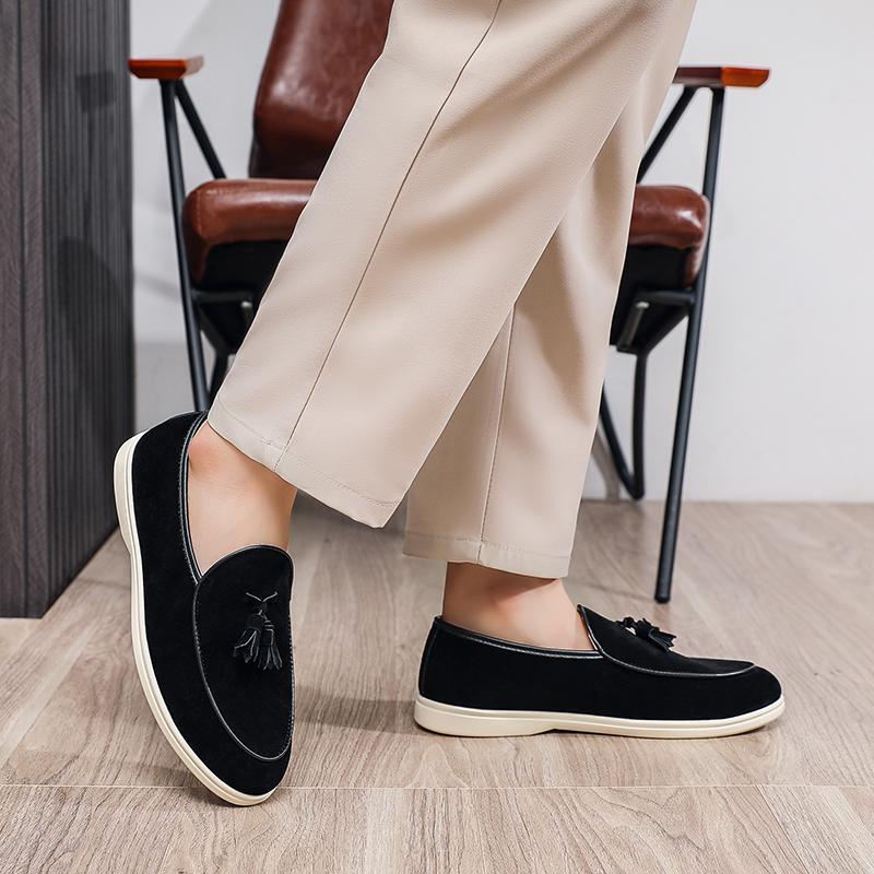 Fashion Fashion Soft Moccasins Fashion Brand Loafers Simple Slip On Shoes Elegantes Male Business Shoes New Leather Mens Casual Flats