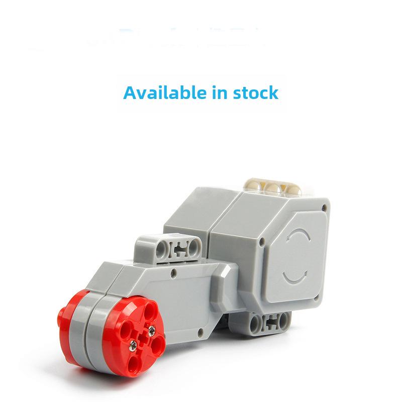 Compatible with Lego EV3: Large Motor 45544/31313, Medium Motor 45503, and Servo Motor 45502.