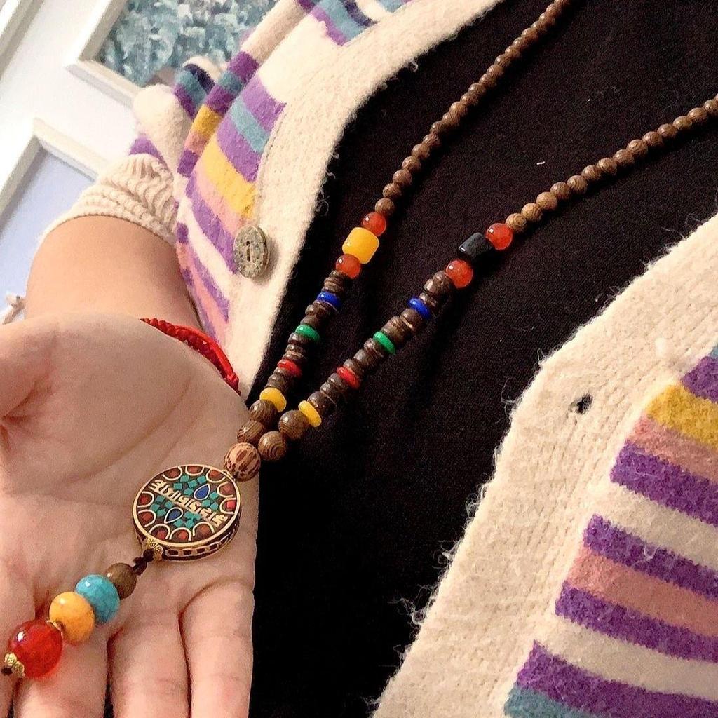 Unisex Retro Ethnic Wooden Necklace Pendant - Versatile Long Sweater Chain and Clothing Accessory