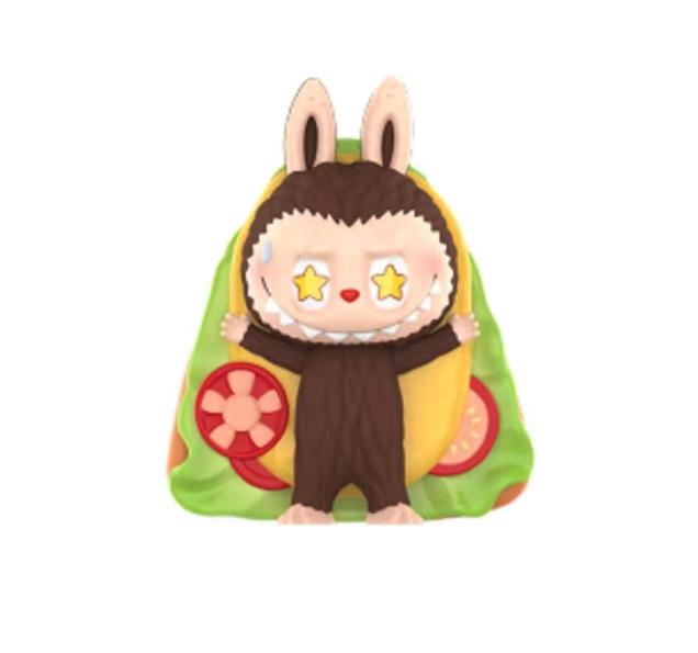 POP MART THE MONSTERS Wacky Mart Blind Box Figure (12 Regular + 1 Hidden)