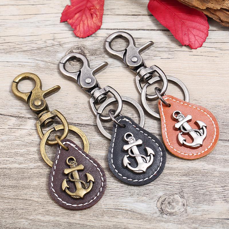Retro Bronze Alloy & Genuine Leather Men's Keychain - European & American Style