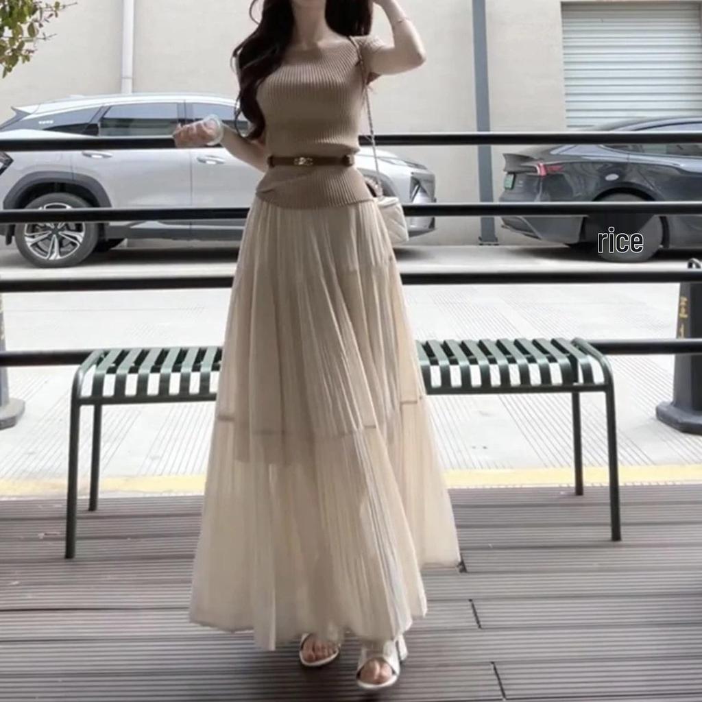 Elegant Coffee French Retro One-Shoulder Top & Long Skirt Set for Spring/Summer.