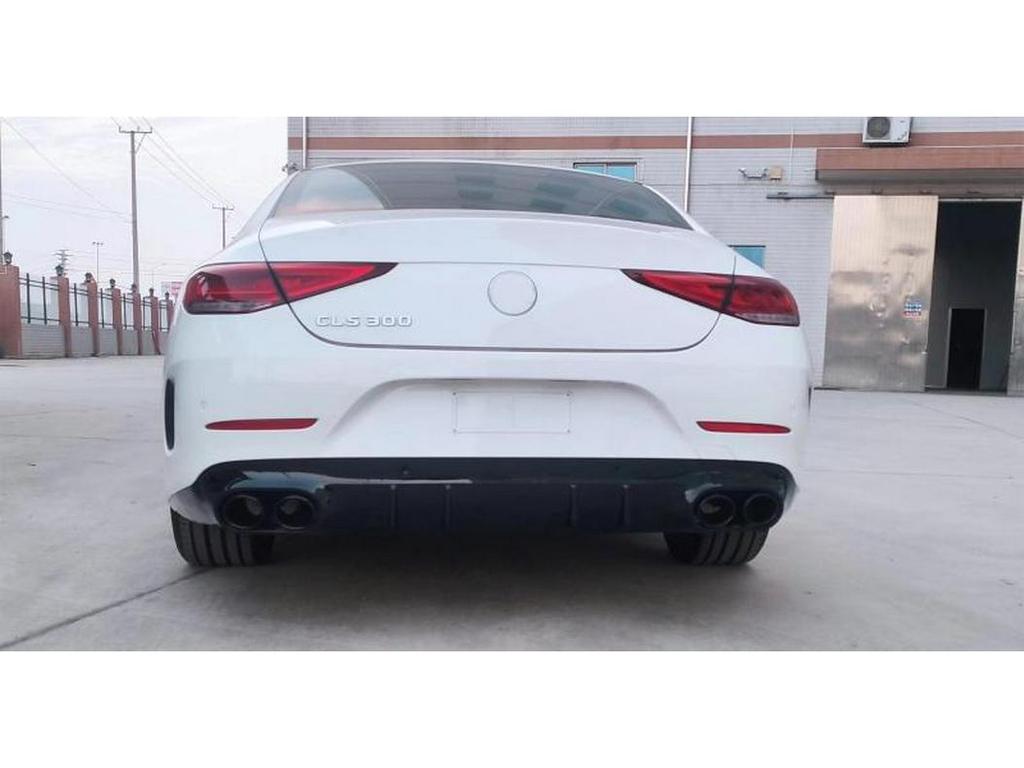 19-21 Mercedes-Benz CLS260/300/350 AMG CLS53 Rear Lip Quad Exhaust Tips