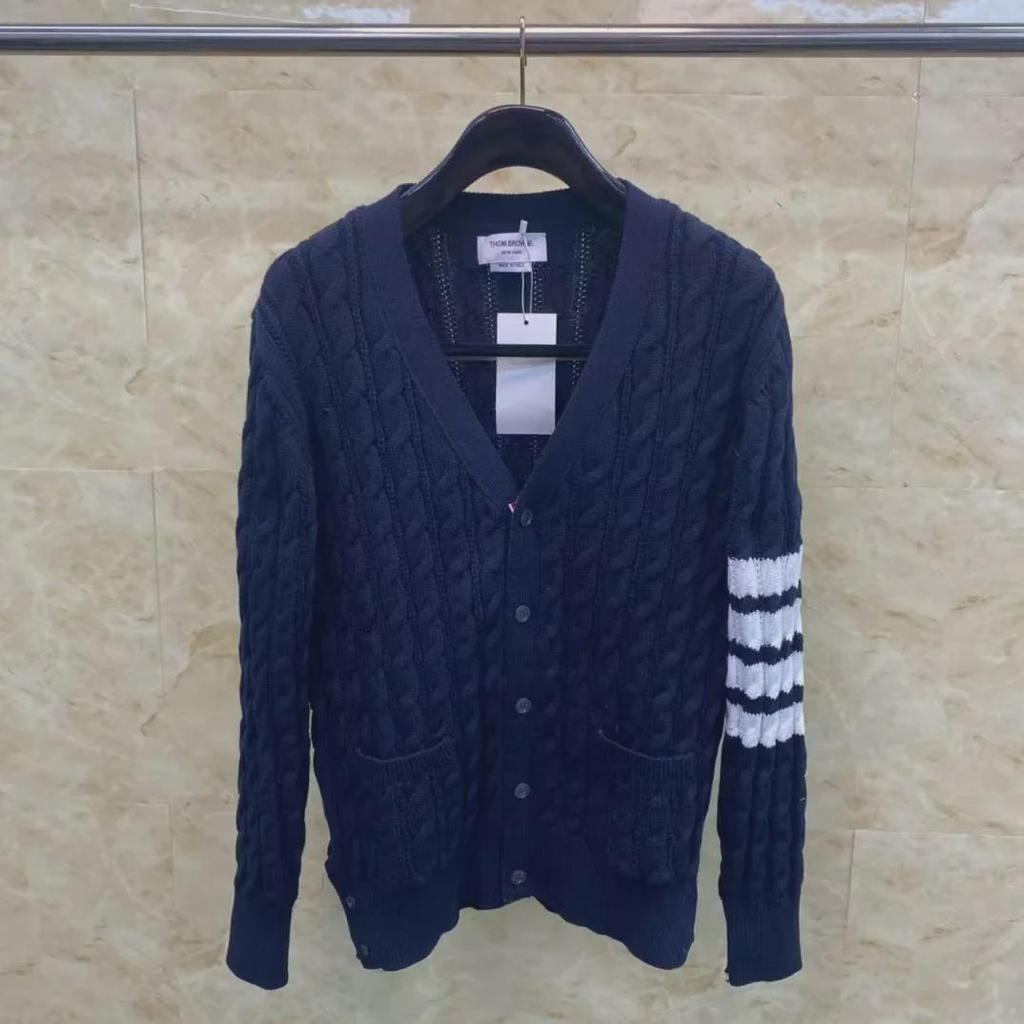 Trendy TB23 Knitted Cardigan: New Style, Delicate Twist Design, Comfortable, Casual, and Versatile.