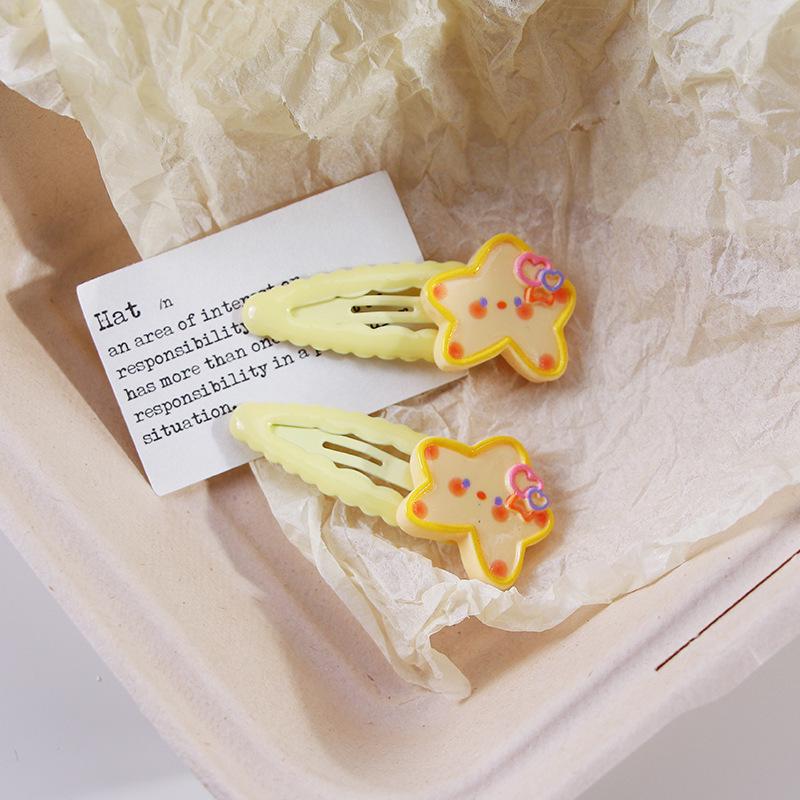 Autumn & Winter Sweet Girlish Hairpin Set: Cute Cartoon Bangs Clips