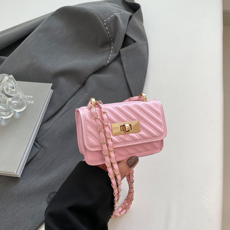 Rhombus Chain Bag Women's Spring and Summer 2025 New Fashion High-value Ins Messenger Bag Versatile Mini Square Bag