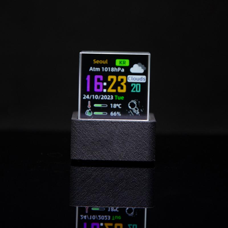 Crystal Cube Photo Display Holographic Desktop Smart Weather Station Digital Clock With Gif Animations Album