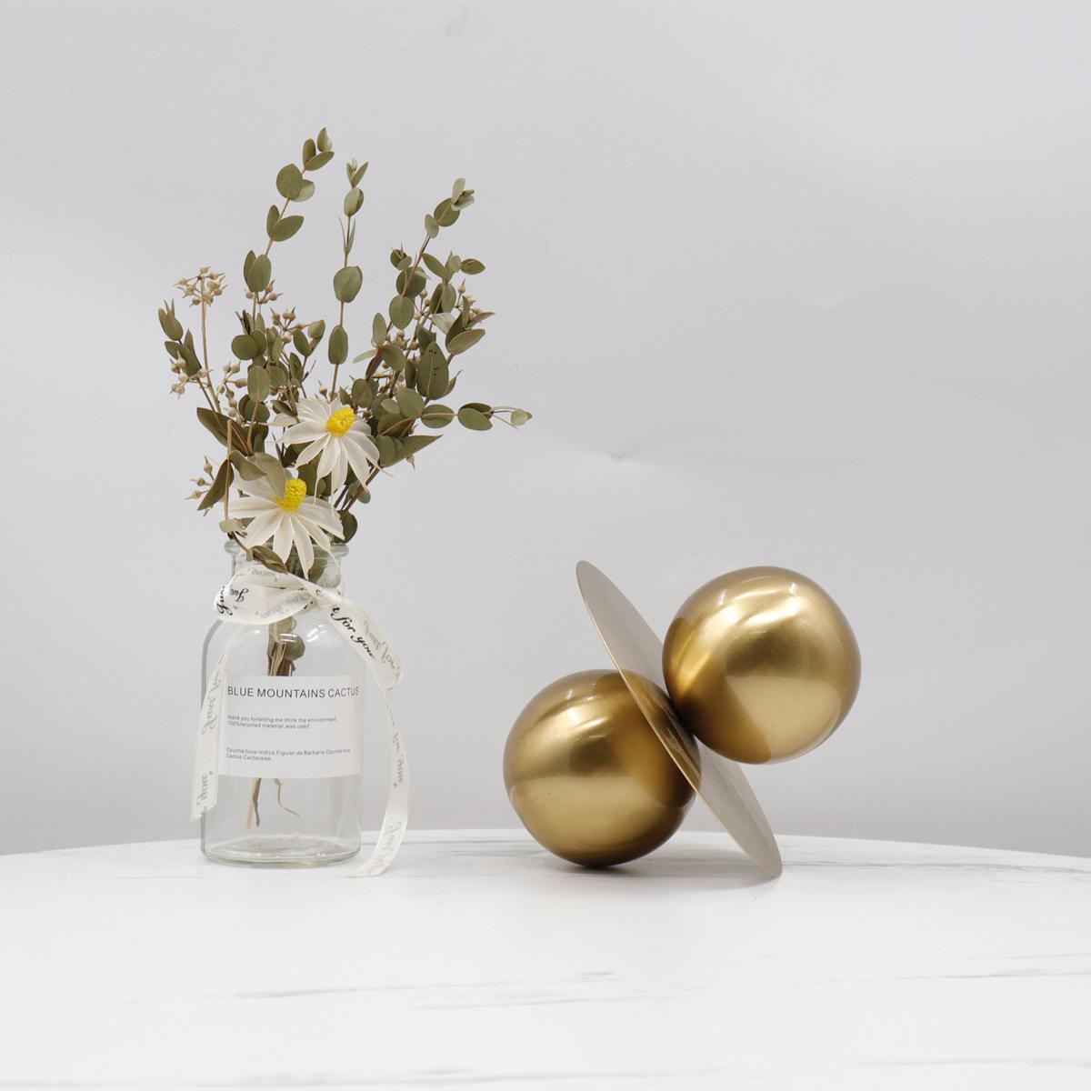 

Modern Minimalist Geometric Golden Planet Figurines for Study or Entrance Hall