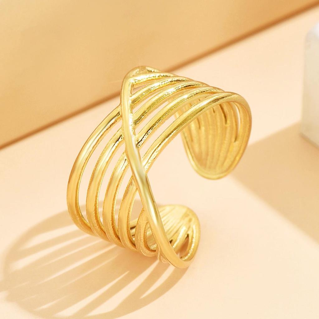 INS Style Geometric Intersecting Stainless Steel Ring for Women, 18K Gold Plated Titanium Steel Jewelry.