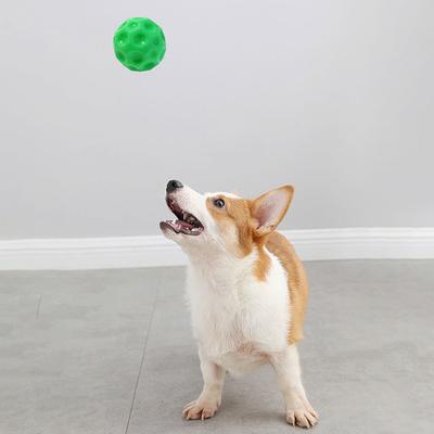 Brinquedo de Bola Squeaky para Cães Resistente à Mordida Brinquedo Interativo de Mastigar para Animais de Estimação Cães Pequenos Médios Grandes Dentição Limpeza Tédio Brinquedo de Enriquecimento