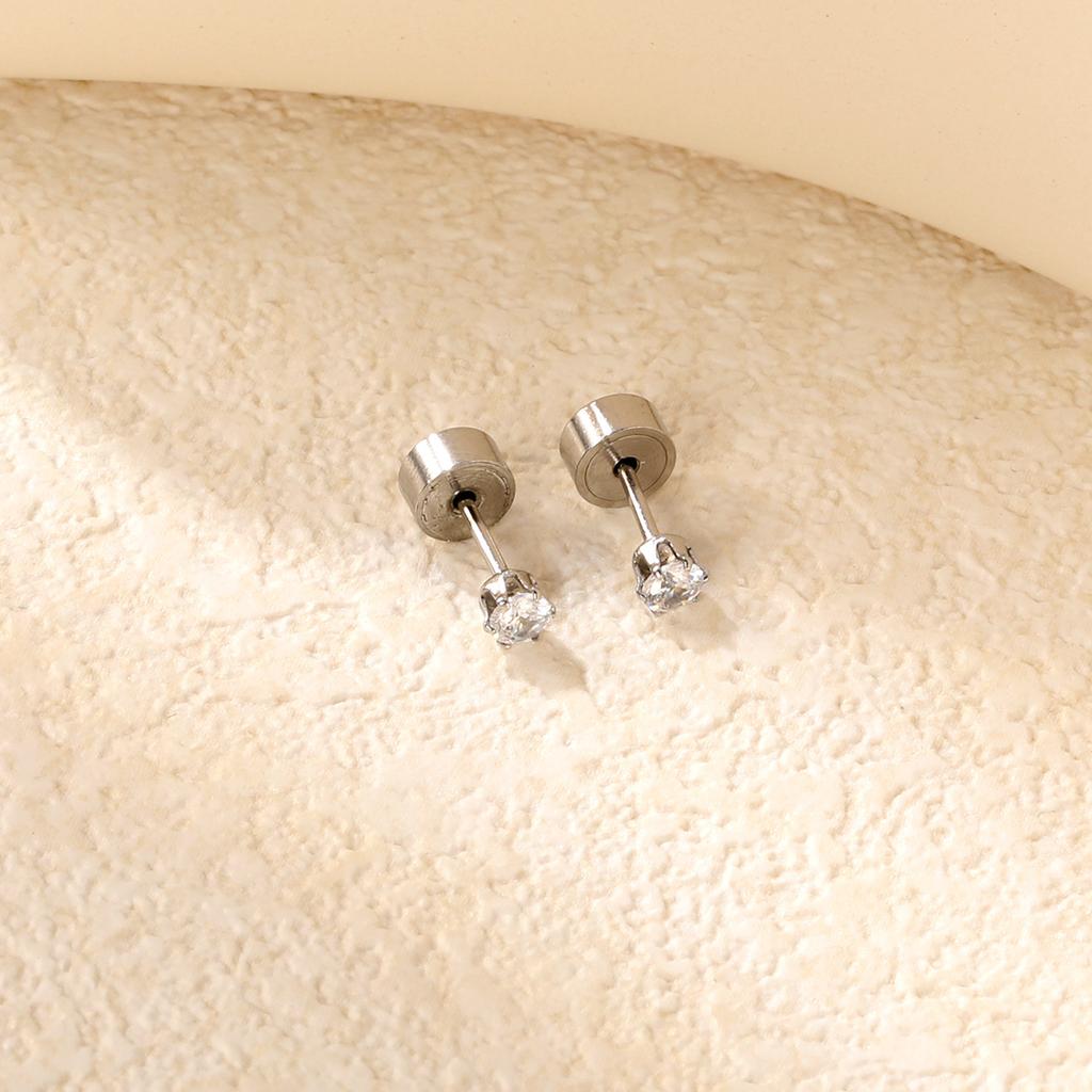 Fashion Pat Plug Earrings Sweet Simple Small Round Diamond Earrings Jewelry Stainless Steel Earrings