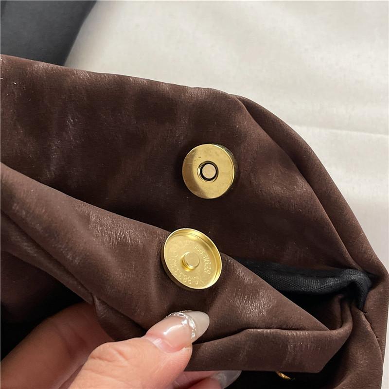 Trend Studded Women's Luxury Clutch Leopard Print Magnetic Clasp Clip Bag Designer High-end Cloud Bag Dinner Lipstick Coin Purse