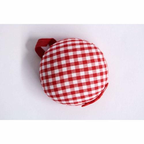 Clover Colorist Pin Cushion Red 23-082