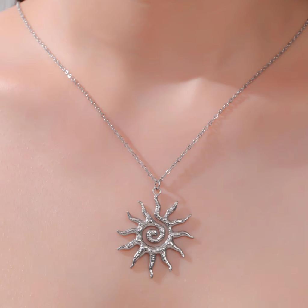 Lucktune Vintage Chic Sun Pendant Necklace Stainless Steel Supernatural Necklace  For Women Fashion Gold Color Jewerry Necklace